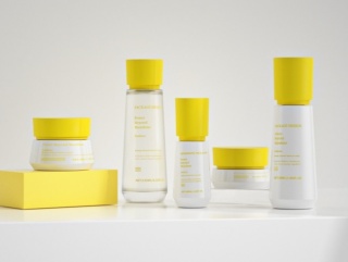 كيفية اختيار مصنع موثوق لزجاجات مستحضرات التجميل في الصين